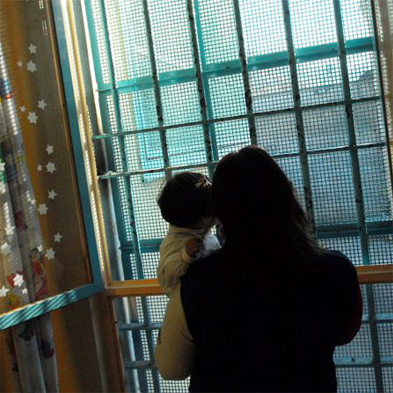 "In UK il 100% delle donne vittime di violenza non sono tutelate ed i figli rischiano di essere affidati al maltrattante"