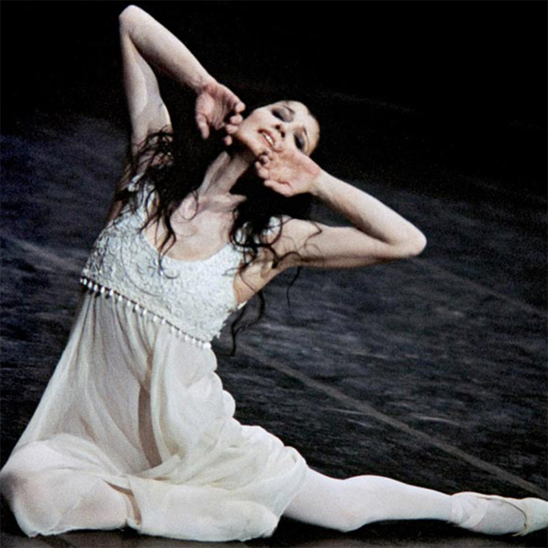 Carla Fracci, una vita a passo di danza