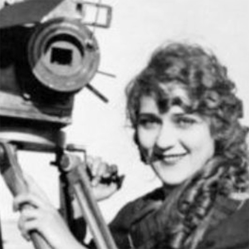 Elvira Notari: La prima donna regista d'Italia