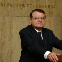 Luc Montagnier: “Quando sconvolgi le concezioni comuni, non appena cambi un paradigma, sono guai”