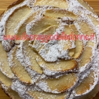 Torta di mele e noci con farina di castagne