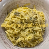 Tagliatelline limone e zucchine