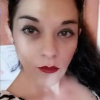 Sgozza la moglie e si suicida. Voleva decapitarla.